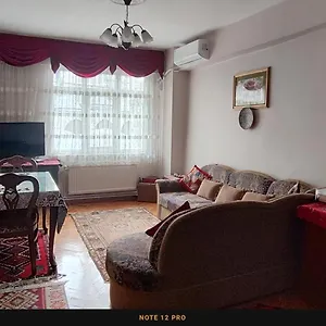  Apartment Nur 2